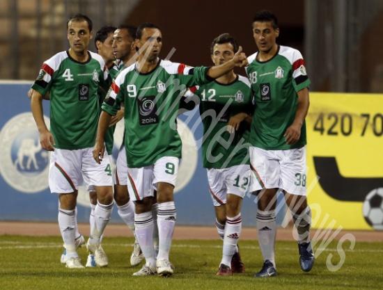 الوحدات يعتلي صدارة الدوري بفوزه على شباب الاردن ( فيديو وصور )